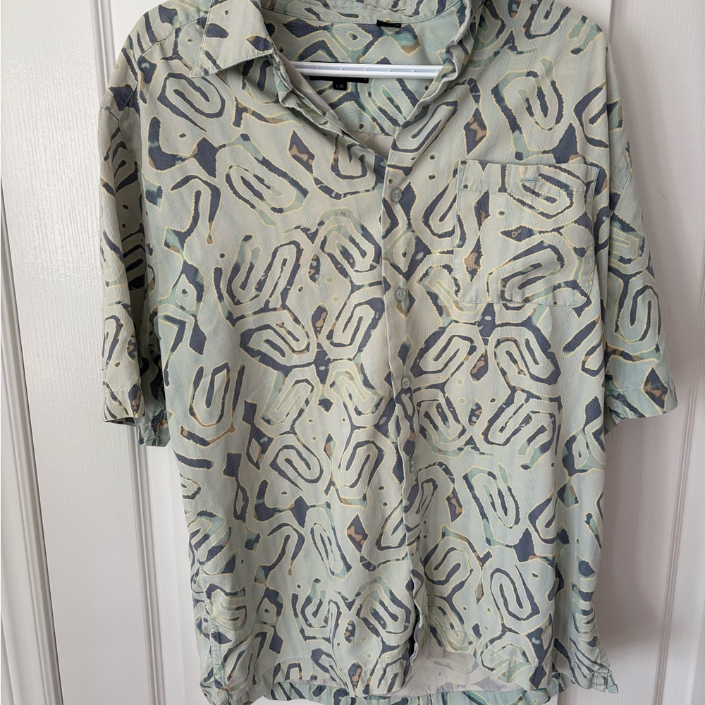 VINTAGE Men's Abstract Patterned Shirt - Green and Gray